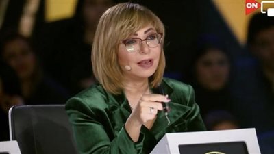 انبهار لميس الحديدي من أداء متسابقة في النشرة الجوية ببرنامج الدوم | فيديو