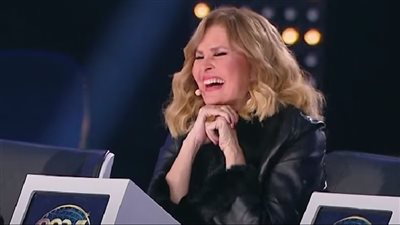 يوووه ده أنا كنت خرباها.. ضحك هيستيري لـ يسرا على الهواء|فيديو