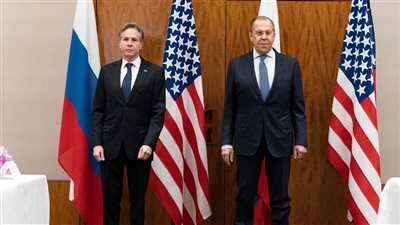 الدبلوماسية تسابق الرصاص.. وزير الخارجية الأمريكي يوافق على لقاء نظيره الروسي بشرط
