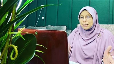 نائبة وزيرة المرأة في ماليزيا للرجال: اضربوا زوجاتكم | فيديو 