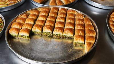 طريقة عمل البقلاوة التركية مثل المحلات 