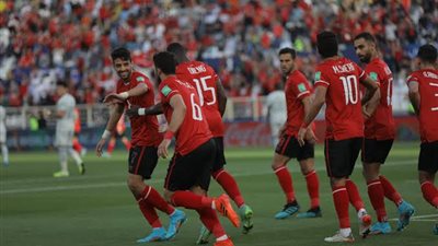 لاعبو الأهلي يغادرون ملعب الجوهرة الزرقاء للعودة للقاهرة | فيديو