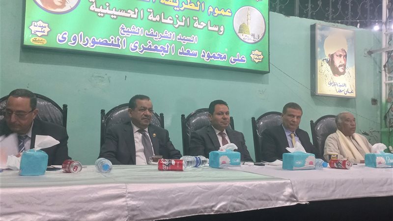 وفد برلماني يزور