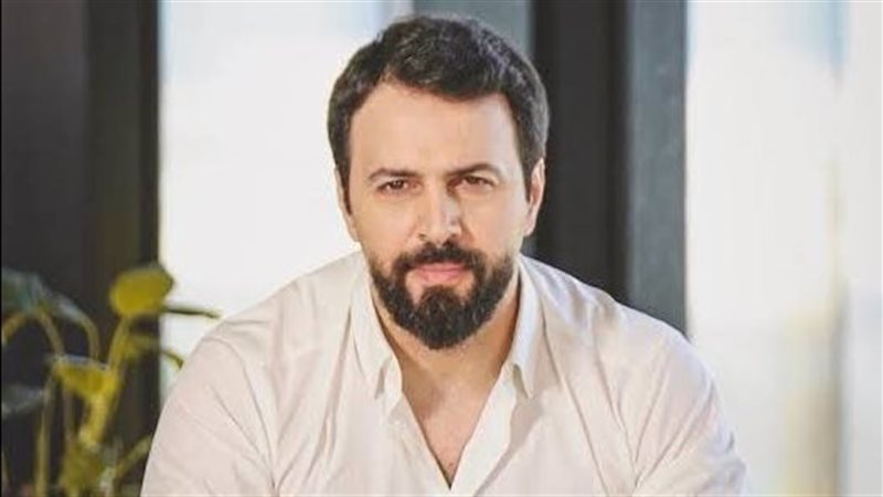 تيم حسن، فيتو