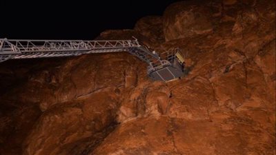 تحدى الجبل.. إنقاذ طفل من مصير مأساوي بالسعودية | فيديو