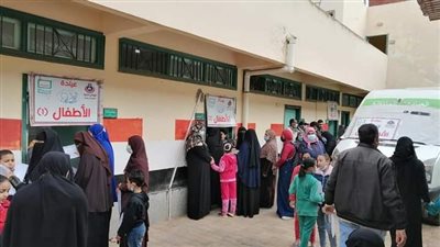 فحص طبي لـ 2000 مواطن في دمياط ضمن مبادرة 