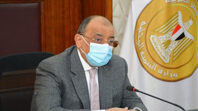 شعراوي: جار إعداد القرارات التنفيذية لمد مواعيد غلق المحال والمطاعم والمقاهي خلال رمضان