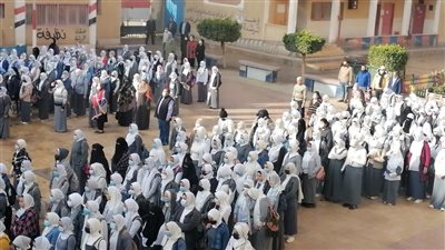 انتظام الدراسة بمدارس كفر الشيخ في أول أيام الفصل الدراسي الثاني | صور