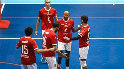 رجال طائرة الأهلي يواجه بتروجت في بطولة الدوري