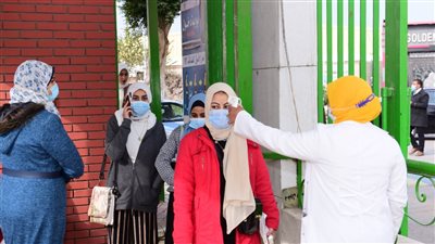 انتظام العملية الدراسية بجامعة سوهاج في أول ايام الفصل الدراسي الثاني | صور 