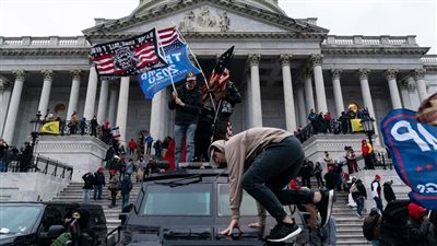 القضاء الأمريكي يسعى لمحاكمة ترامب على خلفية دوره بأحداث الكابيتول