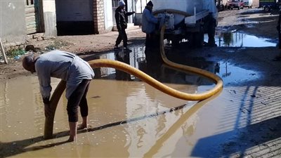 محافظ بني سويف يتابع جهود التنفيذيين للتصدي للأمطار | صور