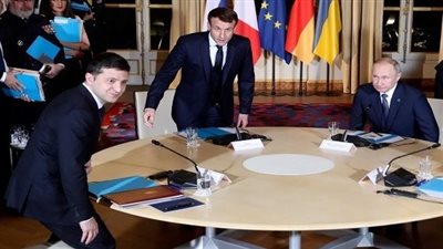 لمنع غزو بلاده.. الرئيس الأوكراني يقترح مقابلة بوتين