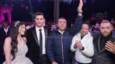 عمرو عبد الجليل ومحمد عبد الحافظ ونجوم الطرب الشعبي في زفاف نجل رجل أعمال