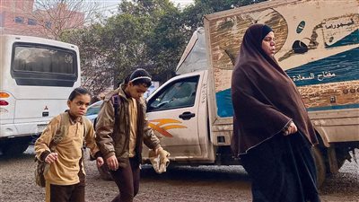 وسط الالتزام بالزي المدرسي.. توافد الطلاب على مدارس شمال سيناء | فيديو