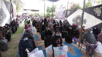 كلنا واحد معك في كل مكان.. الداخلية تنظم قوافل إنسانية بالفيوم والدقهلية 