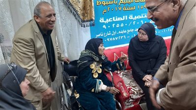 محافظ أسيوط يأمر بإيداع سيدة مسنة بلا مأوى دار رعاية 