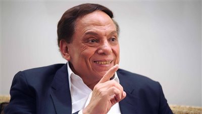 شائعة وفاة عادل إمام تتجدد.. وشقيقه: الزعيم بخير واعتدنا هذه السخافة