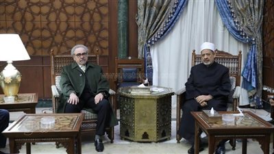 الطيب يدعو للتصدي لحملات التغريب والانسلاخ من الهوية