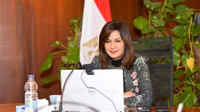 وزيرة الهجرة تشارك في حلقة نقاشية للتعريف بجهود هيئة تنشيط السياحة