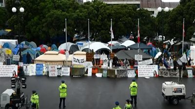 تصاعد خطير في الاحتجاجات على تطعيم كورونا بنيوزيلندا |فيدو