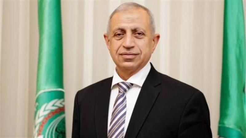الدكتور اسماعيل عبد