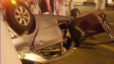 استقرار حالة ١١ مصابا في حادث انقلاب سيارة بطريق 