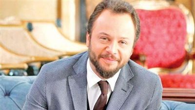 أبرز المعلومات عن مكسيم خليل بطل مسلسل 