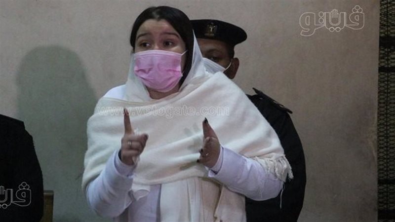 حنين حسام 