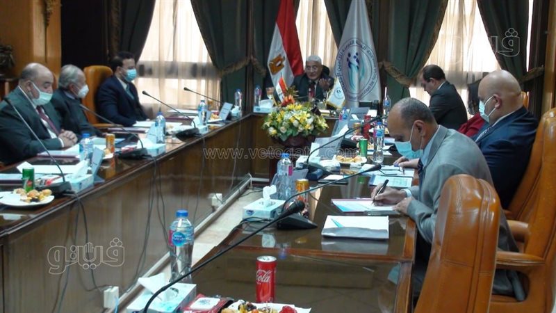 رئيس هيئة التأمين