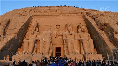 محافظ أسوان: تطبيق الإجراءات الاحترازية أثناء احتفالية تعامد الشمس