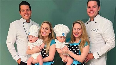 أغرب من الخيال.. عائلة التوائم تثير حيرة العالم