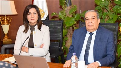  نبيلة مكرم تستقبل وزير الإنتاج الحربي وخبيرا مصريا بالولايات المتحدة الأمريكية