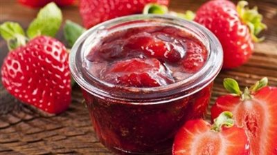 طريقة عمل مربى الفراولة في البيت.. بأقل التكاليف 