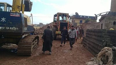 حصر العمالة غير المنتظمة بمصانع الطوب الطفلي لعمل وثيقة تأمين تكافلي