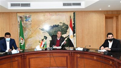 الفيوم تحرر 1175 عقد تمليك في خطة تقنين حالات وضع اليد