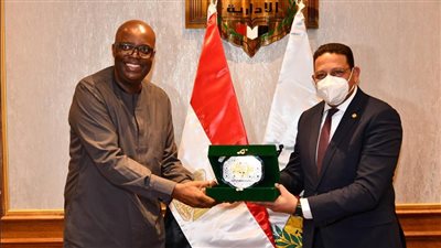 رئيس الرقابة الإدارية: مصر تنفذ خطة طموحة للإصلاح الإداري والاقتصادي والاجتماعي