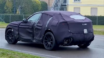 فيراري تطور سيارتها بوروسانجو للدفع الرباعي بتقنيات تميزها على غيرها عالميا