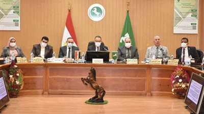 تنفيذي الشرقية يبحث استعدادات المحافظة لشهر رمضان المبارك 