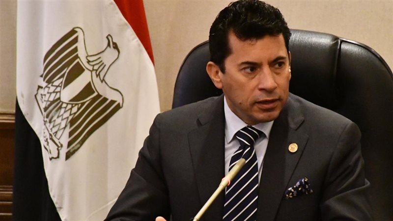 الدكتور أشرف صبحى