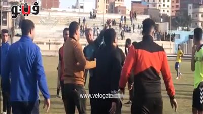 حرب شوارع في مباراة بدوري القسم الثالث| فيديو وصور