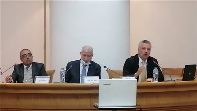 متخصصون بالأعلى للثقافة: الكتاب الجامعى محتوى مقروء سواء كان إلكترونيًا أو ورقيًا