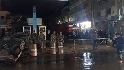 شهود عيان يروون تفاصيل حريق محطة بنزين أجا | فيديو وصور