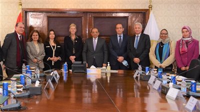 وزير التنمية المحلية يبحث مع صندوق الأمم المتحدة للسكان التعاون لمواجهة الزيادة السكانية
