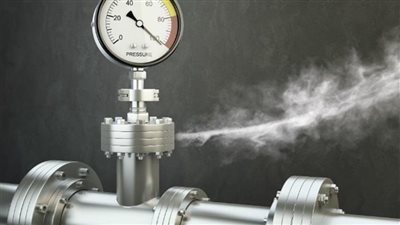 التحقيق في إصابة 6 أشخاص باختناق بسبب تسرب غاز بالعبور