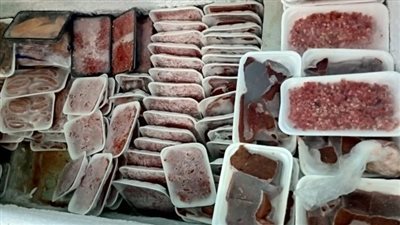 ضبط سلع منتهية الصلاحية وغير صالحة للاستهلاك في حملة تموينية بالدقهلية 