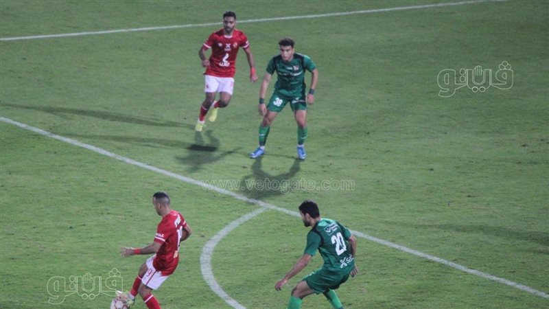 الأهلي والمقاصة 