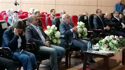 الغضبان يستقبل وفد 