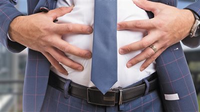 علاج الانتفاخ بالأعشاب الطبيعية.. أفضلها النعناع والشمر