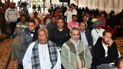 محافظ الفيوم بعقد لقاء خدمة المواطنين بقرية كحك مركز يوسف الصديق